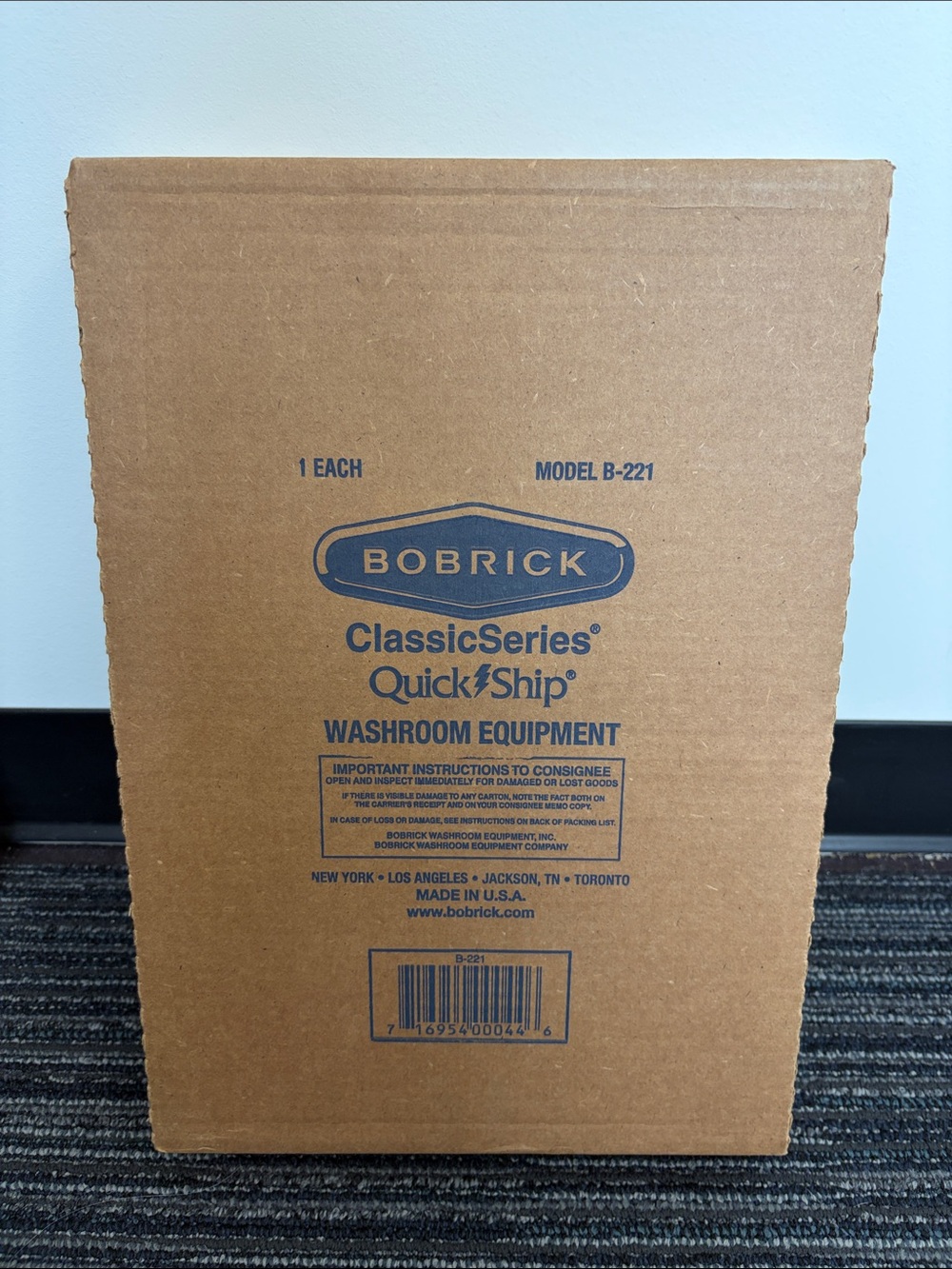 NIB Bobrick B-221 ClassicSeries Toilet Seat Cover Dispenser